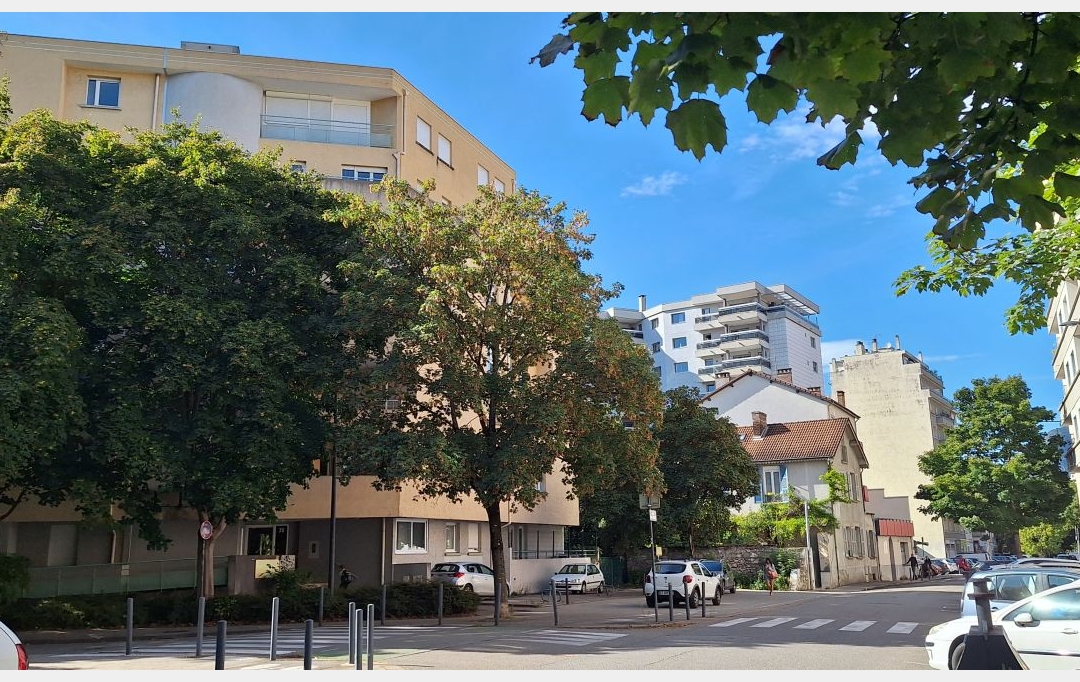 CHP IMMO : Appartement | GRENOBLE (38100) | 72 m2 | 845 € 