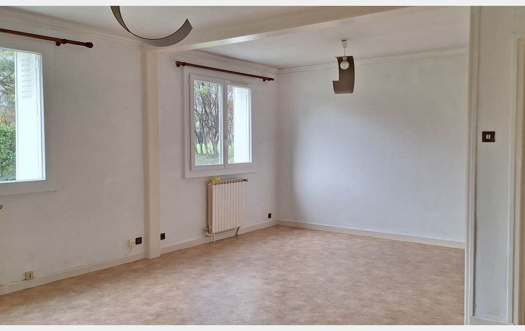 CHP IMMO : Appartement | MEYLAN (38240) | 61 m2 | 700 € 